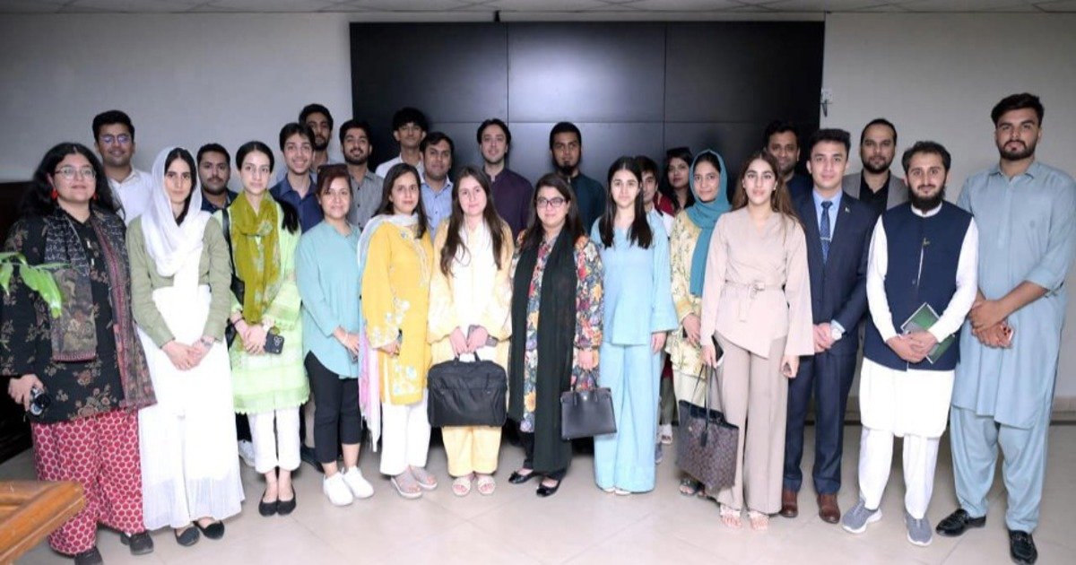 Govt aims to equip youth with advanced digital skills
